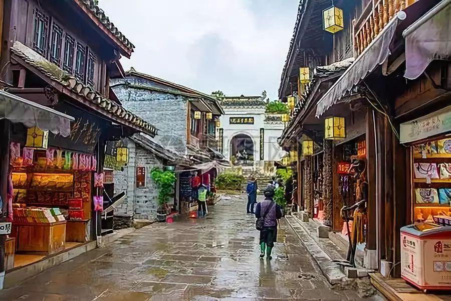 武汉市政协委员倪朗建议：加大股权投资力度，筹建纾困过桥基金